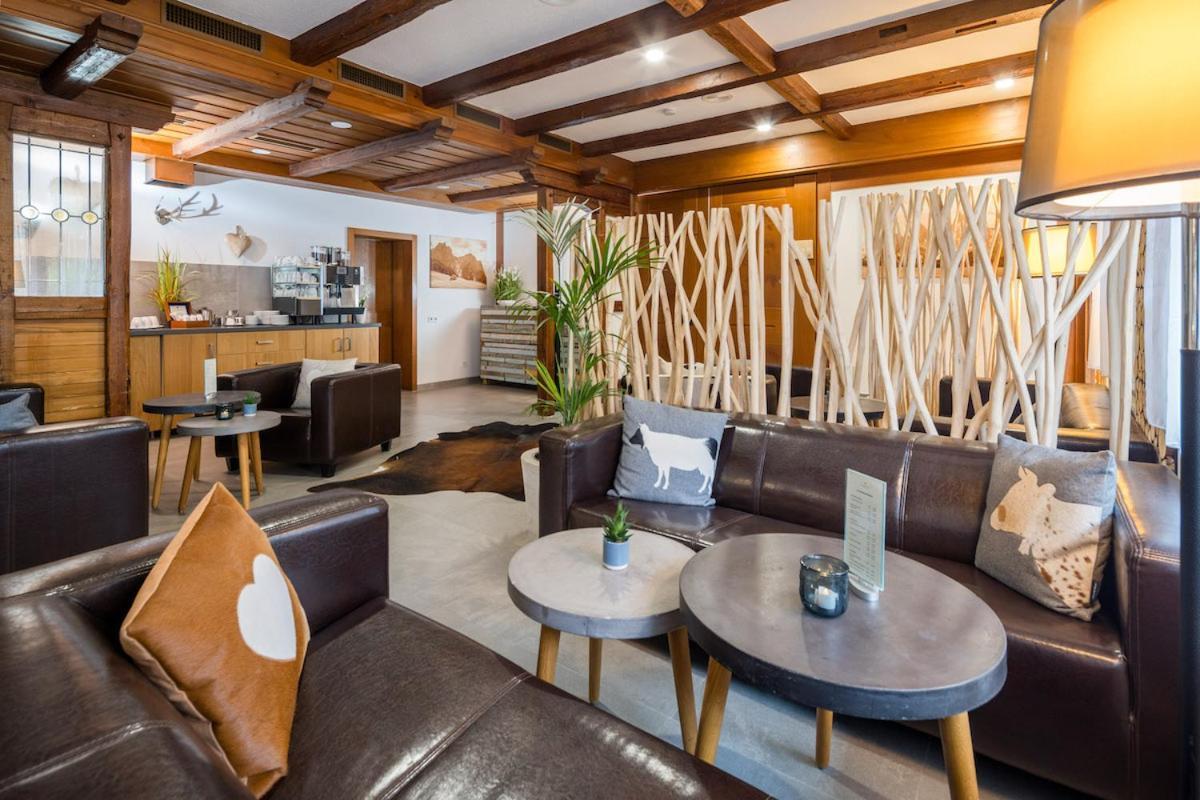 Neo Hotel Linde Esslingen Έσλινγκεν Εξωτερικό φωτογραφία